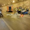 Rescatada una mujer tras quedar atrapada en un accidente de tráfico en el túnel de las Moreras (Mazarrón)